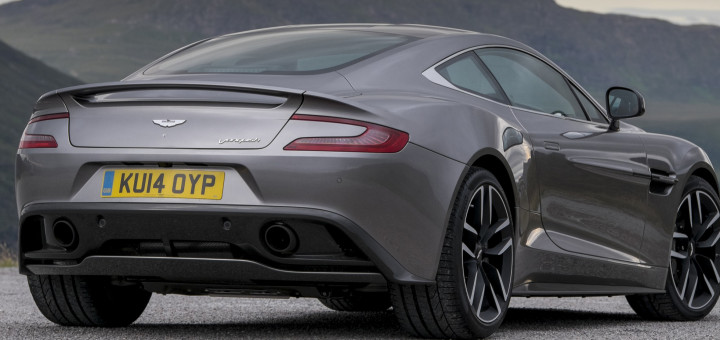 ASTON MARTIN VANQUISH 2015
