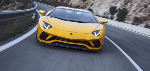 LAMBORGHINI AVENTADOR S - IN TV CON DRIVELIFE PER LE TELEVISIONI DEL 28 GENNAIO