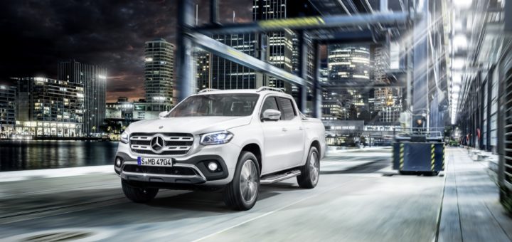 Mercedes-Benz X-Klasse – Exterieur, Beringweiß metallic, Ausstattungslinie POWER // Mercedes-Benz X-Class – Exterior, bering white metallic, design and equipment line POWER - IN TV IL 16 SETTEMBRE