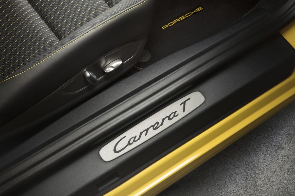 PORSCHE 911 CARRERA T - CLIP 00'55"@00'48" COVER STORY, IN TV CON DRIVELIFE DEL 11 NOVEMBRE 2017