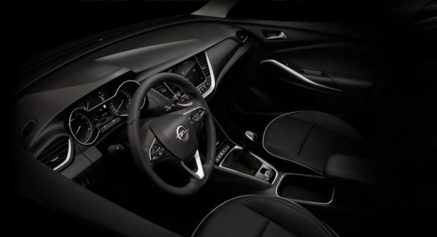 16.12.INTV. OPEL GRANDLAND X - Attractive: the interior of the new Opel Grandland X features a harmony of style and functionality.