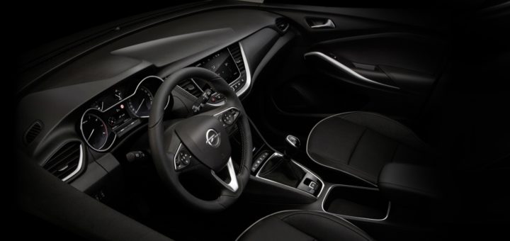 16.12.INTV. OPEL GRANDLAND X - Attractive: the interior of the new Opel Grandland X features a harmony of style and functionality.