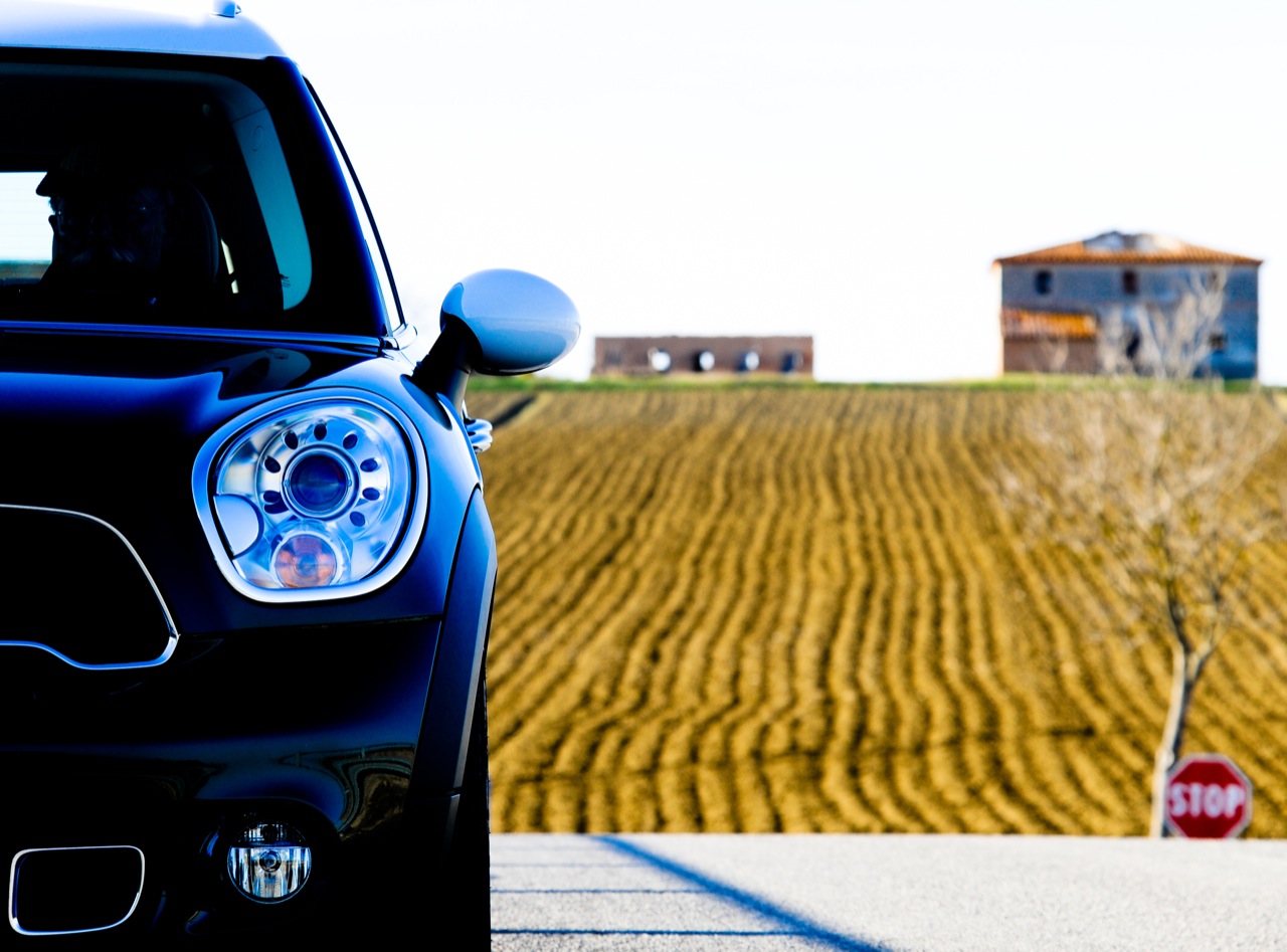 COUNTRYMAN copy mrlukkor