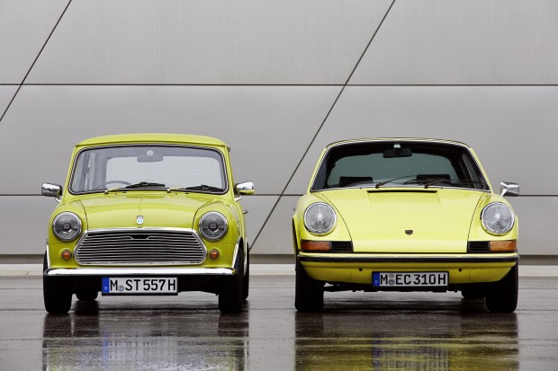 TRIBUTO MINI A PORSCHE 911 50th