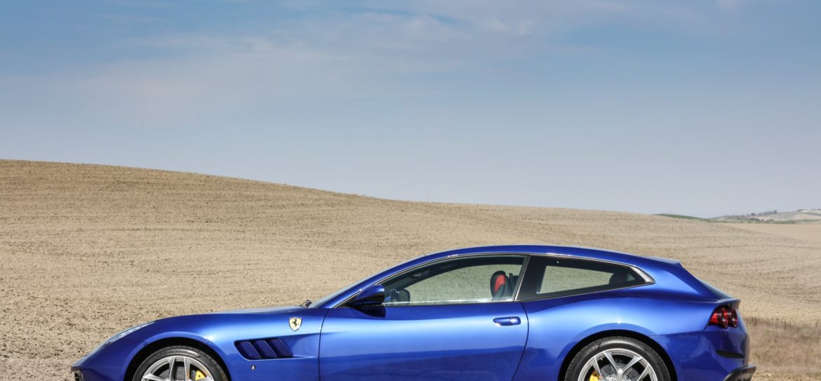 FERRARI GTC4 LUSSO T